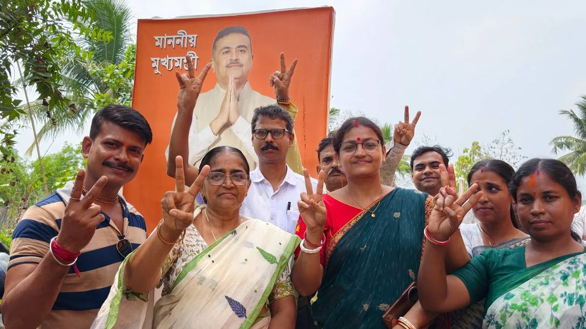 নন্দীগ্রামে শুভেন্দুর রেকর্ড ভাঙলেন হাসিরানি, রেজিনগরে বিজেপির বড় জয়
