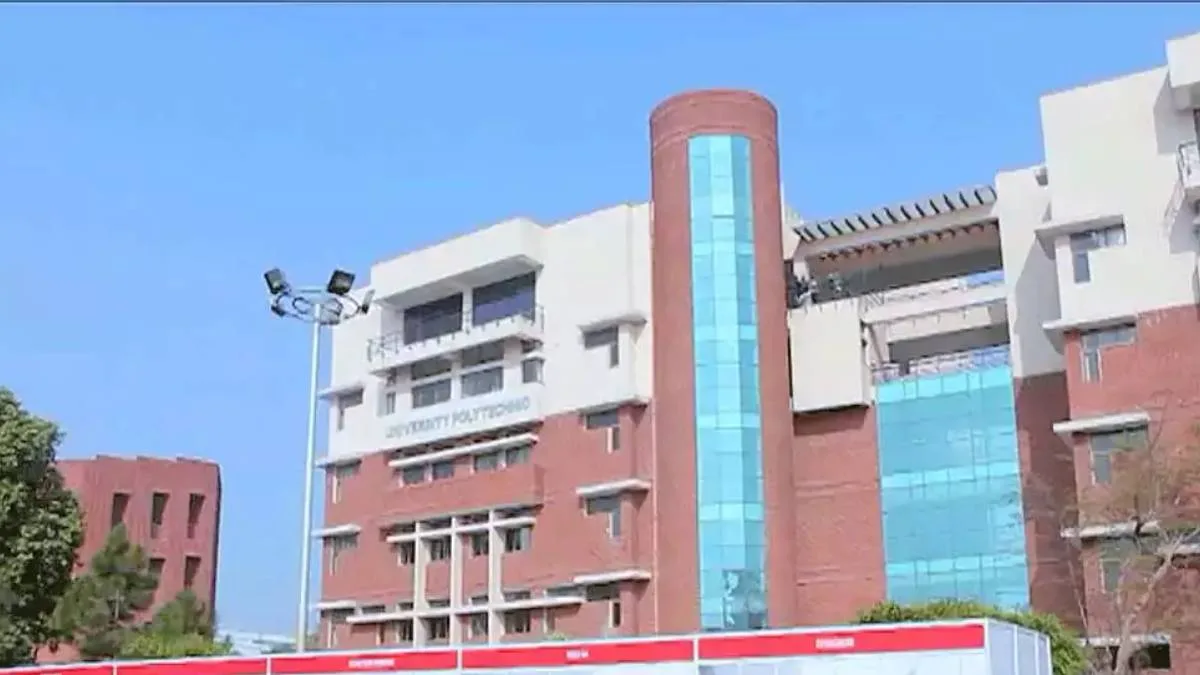 দুই দশক পর ছাত্রভোট জামিয়ায়, তবুও আন্দোলন চালানোর সিদ্ধান্ত পড়ুয়াদের