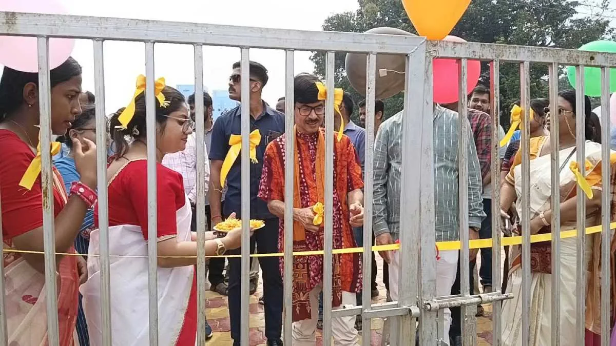 ‘ফার্ন ডাইভারসিটি পার্ক’-এর উদ্বোধন, ফুল চাষিদের আশার আলো দেখালেন মন্ত্রী কল্যাণ চক্রবর্তী
