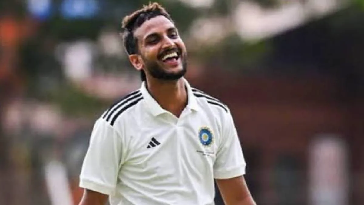 কেরলের বৃষ্টিতে স্যাঁতসেঁতে বাংলার ব্যাটিং, একশো পেরনোর পরেই জবরদস্ত ধাক্কা, ত্রাতার ভূমিকায় শাহবাজ