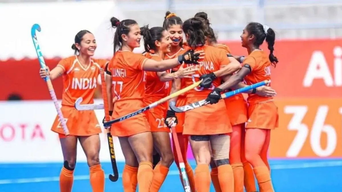 ২০০তম ম্যাচ খেলে ইতিহাসে লালরেমসিয়ামি, চুয়াল্লিশ বছর বাদে এশিয়া গেমস  হকিতে ভারতের সোনার মেয়েরা