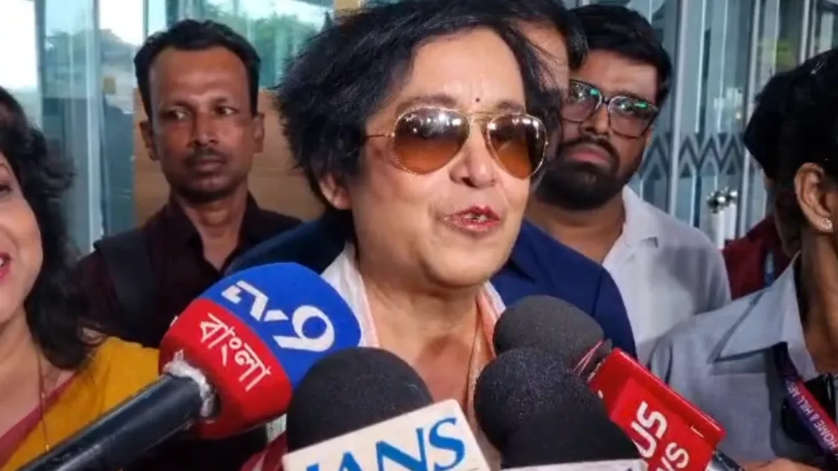 কলকাতায় তসলিমা, বাংলাদেশে উগ্রপন্থীদের বিরুদ্ধে কড়া পদক্ষেপের দাবি